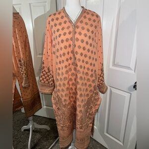 J. PRET Peach Lightweight Gauze Top M